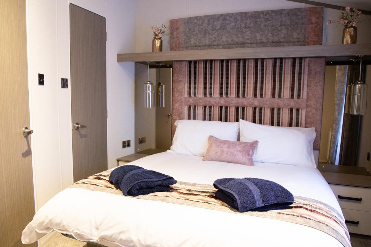 Atlas Ovation Lodge Auchterarder Extérieur photo